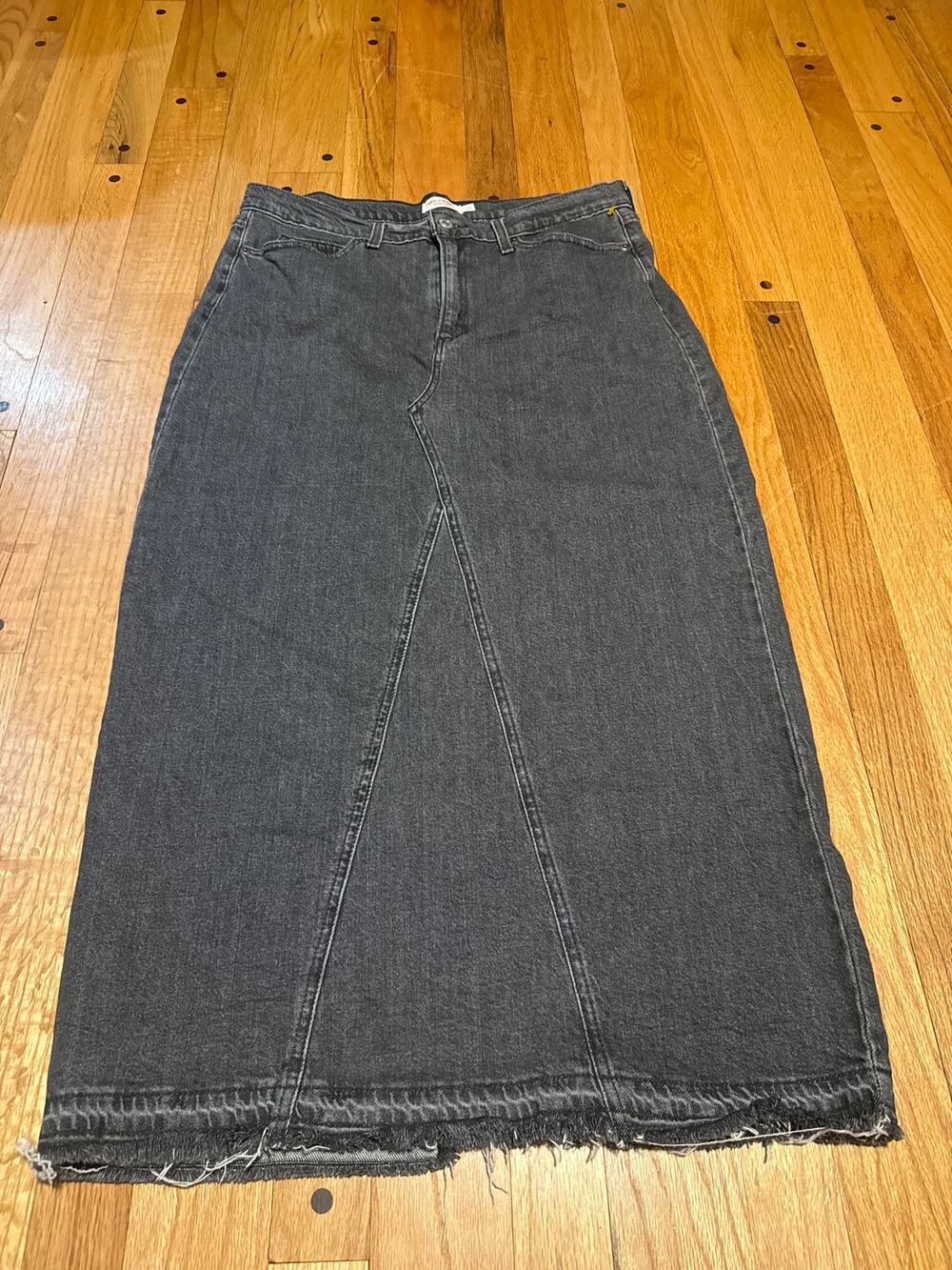 Levi Strauss Signature Denim Maxi Skirt Womens 12 W31 Black Raw Frayed Hem